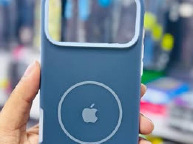 Iphone 17 Pro Max Cover available free delivery 9386540