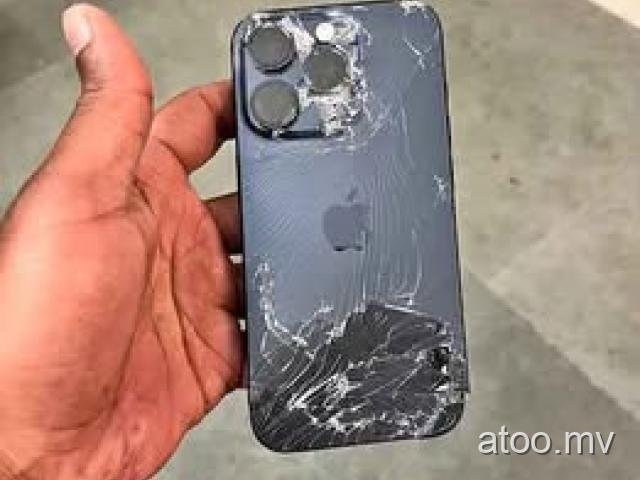 Broke iPhone Gannani | 9406564