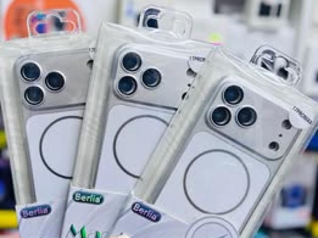 Iphone 17 pro max magnetic Cover available free delivery 9386540