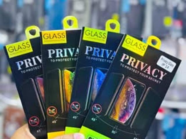 Iphone 14 Privacy screen protector available free delivery 9386540