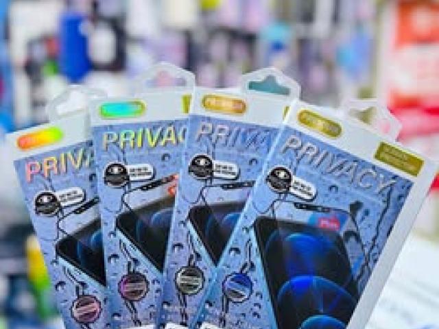 Iphone 16 pro matte privacy screen protector available free delivery 9386540