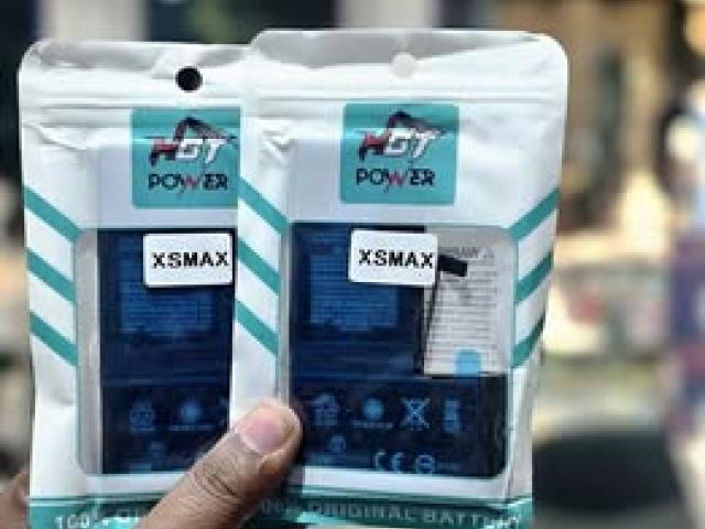 IPhone Xs Max Battary Available Free And Fast Delivery Prime Zone Call or Viber 7597216