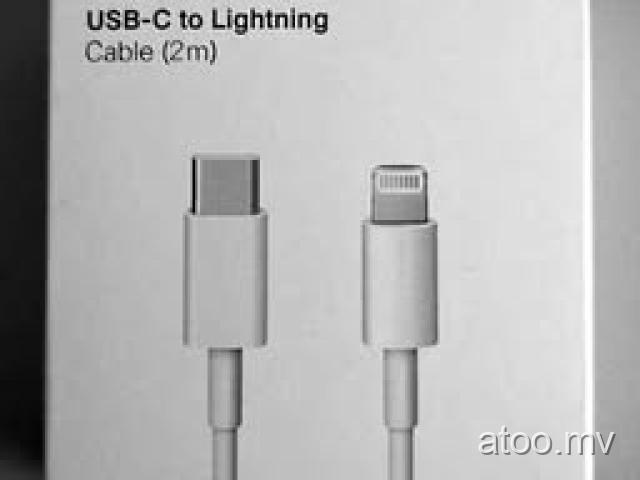 IPhone C to lighting fast cable 100/- mvr free delivery viber 7237542