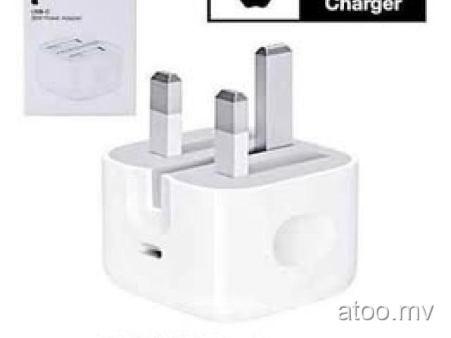 IPHONE USB-C 20 watt Power
Adapter  free delivery viber 7499241