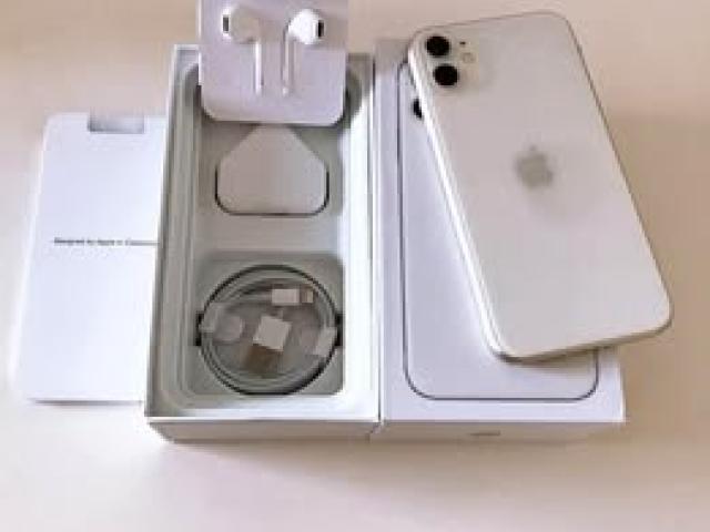IPHONE 11 128GB SEALED IN BOX FREE DELIVERY CALL 7820808