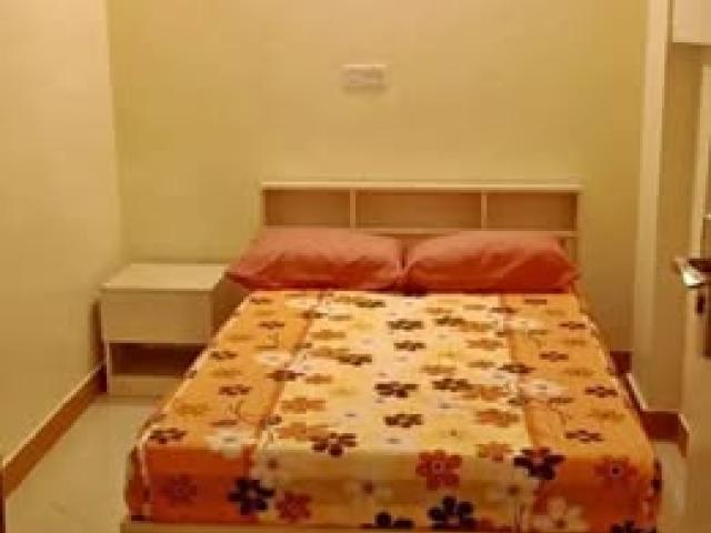 1 room with small kitchen