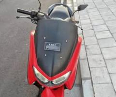 Yamaha NMAX V2 in excellent condition