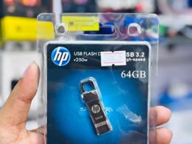 USB Flash Drive 64GB