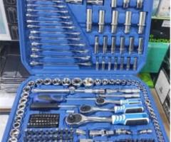 BOSS PROFESSIOIAL TOOLS SOCEK BOX 218