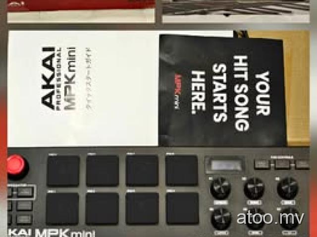 Akai MPK Mini Midi keyboard controller