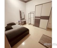 Room for daily rent 450/- call or whats app or viber .