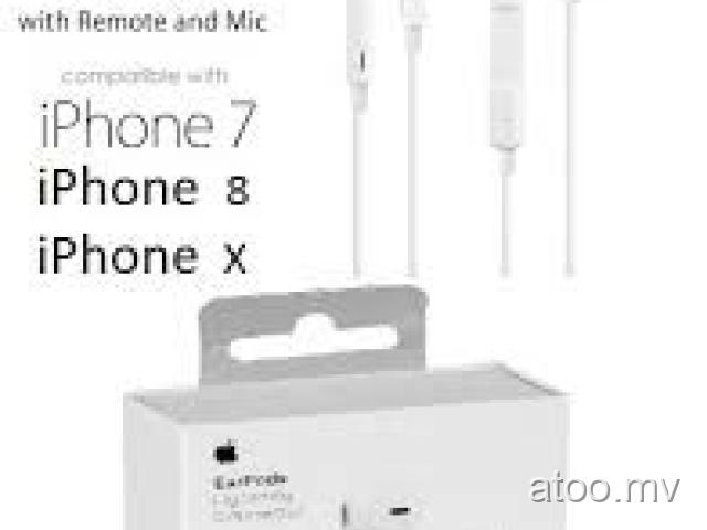 Apple Head Set with Lightning Connector for iPhone - White (Call..7741753)
