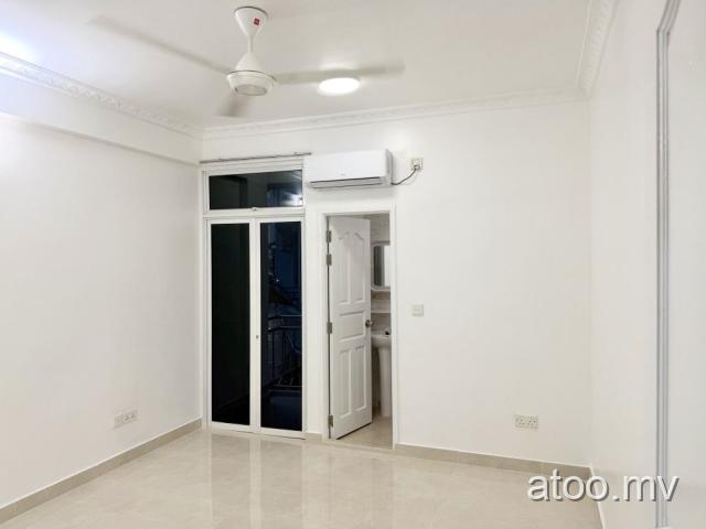 Room For Rent